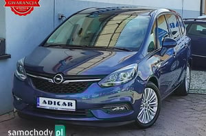 Opel Zafira Minivan 2017