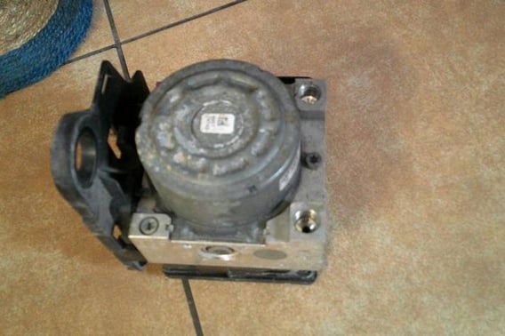 VW GOLF VII KOMBI POMPA ABS 5Q0614517K