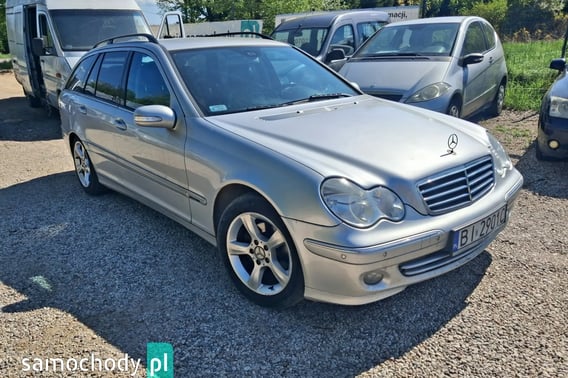 Mercedes-Benz C-Klasa Kombi 2005