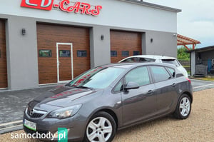 Opel Astra Hatchback 2011