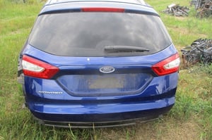 FORD MONDEO MK5 KOMBI KLAPA TYŁ  LD