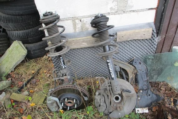 MITSUBISHI OUTLANDER III LIFT MACPHERSON PRZÓD PRAWY/LEWY