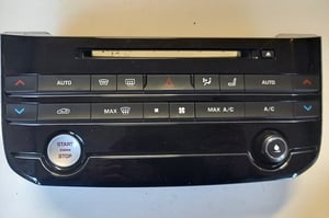 JAGUAR XF II PANEL NAWIEWU I KLIMATYZACJI GX63-18C858-AGC