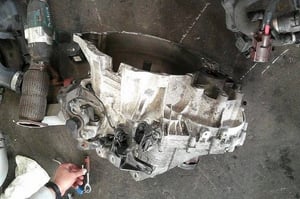 VOLVO V60 I LIFT 2,0D SKRZYNIA BIEGÓW HU1R7002GEB