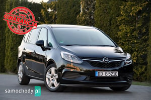Opel Zafira Minivan 2017