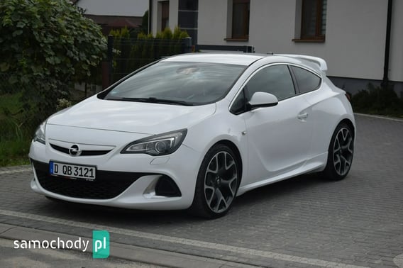 Opel Astra Coupe 2015