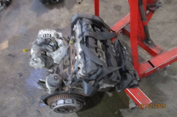 PEUGEOT 307 LIFT SILNIK 1,6 16V NFU