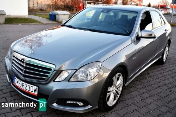 Mercedes-Benz Klasa E Sedan 2009