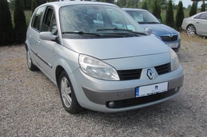 Renault Scenic Hatchback 2005