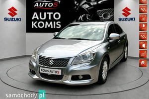 Suzuki Kizashi Sedan 2010