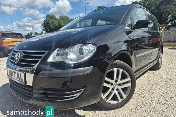 Volkswagen Touran Minivan 2008