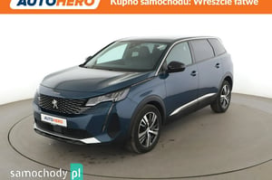 Peugeot 5008 SUV 2022