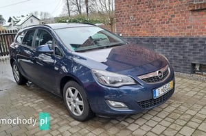 Opel Astra Kombi 2011