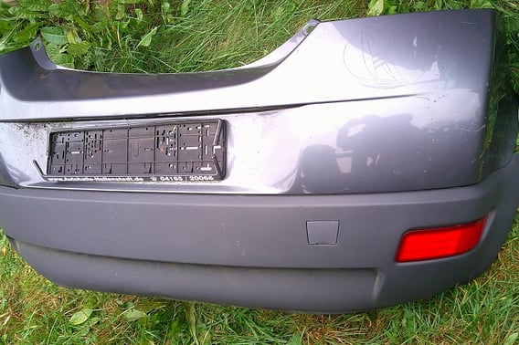 VOLVO C30 ZDERZAK TYŁ KOMPLETNY