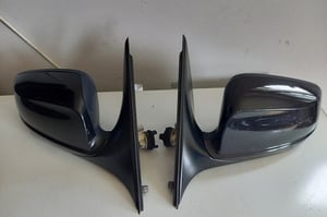 BMW F11 LUSTERKO PRAWE 5 PIN KOLOR 668/9 EU
