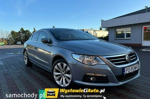 Volkswagen Passat CC Sedan 2011