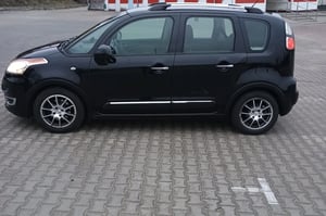 Citroen C3 Picasso Minivan 2012