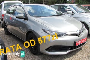 Toyota Auris Hatchback 2016