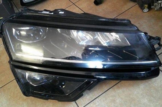 SKODA KAROQ LAMPA PRZÓD PRAWA Full Led 57B941016D