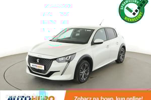 Peugeot 208 Hatchback 2021