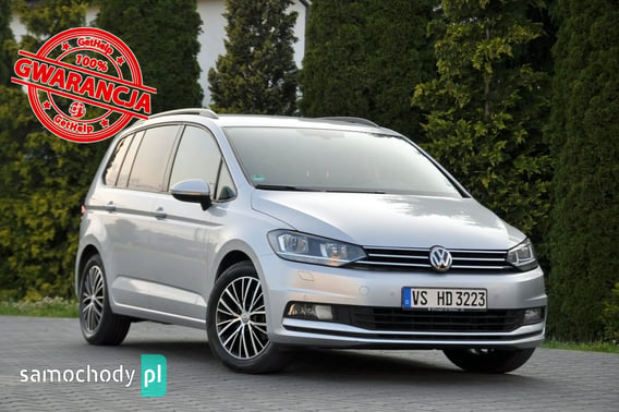 Volkswagen Touran Minivan 2016
