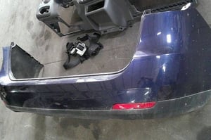 SEAT IBIZA 6J IV KOMBI ZDERZAK TYŁ LW5U