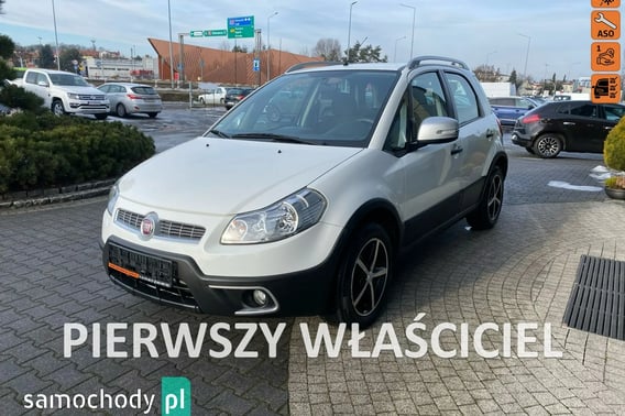 Fiat Sedici Hatchback 2012