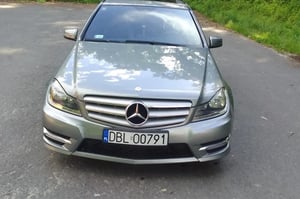 Mercedes-Benz C-Klasa Sedan 2012