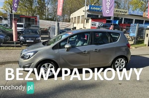 Opel Meriva Hatchback 2010