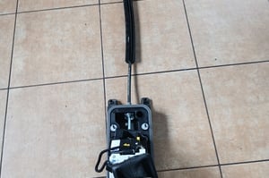 AUDI A3 S3 8V LEWAREK ZMIANY BIEGÓW AUTOMAT 8V1713023E