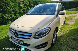 Mercedes-Benz B-Klasa Minivan 2016