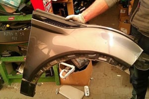 RANGE ROVER EVOQUE L538 LIFT BŁOTNIK PRZÓD PRAWY LRC873