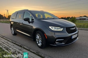 Chrysler Pacifica Minivan 2021