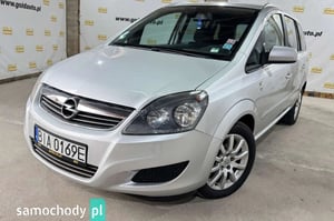 Opel Zafira Minivan 2010