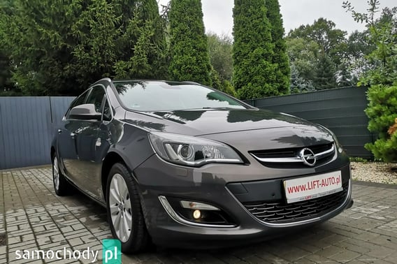 Opel Astra Kombi 2013