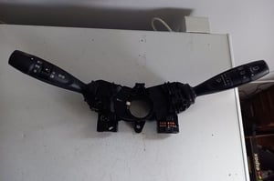 HYUNDAI I10 II PRZEŁĄCZNIK ZESPOLONY 299132328