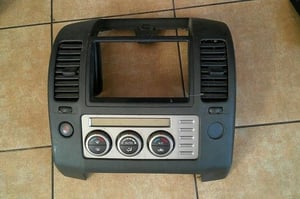 NISSAN NAVARA D40 PANEL KLIMATYZACJI 27500EB51A
