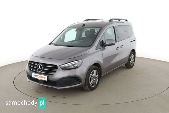 Mercedes-Benz Type 300 Minivan 2022