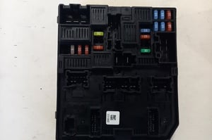 NISSAN X-TRAIL T32 MODUŁ BSI 284B74CE0A
