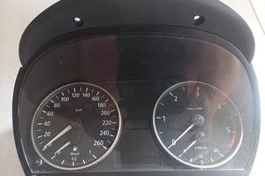 BMW E90 LICZNIK 6974659-01