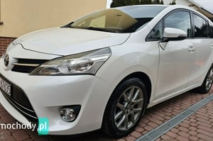 Toyota Verso Minivan 2013