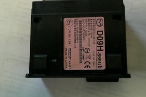 MAZDA CX3 GNIAZDO USB D09H-669U0