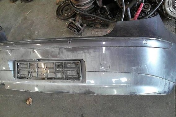 BMW 1 E87 ZDERZAK TYŁ PDC A22/7