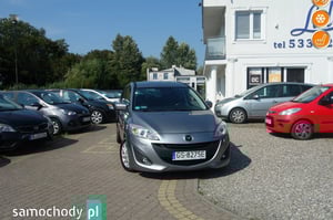 Mazda 5 Minivan 2011