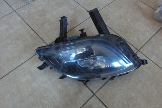 OPEL ASTRA IV J lift halogen prawy