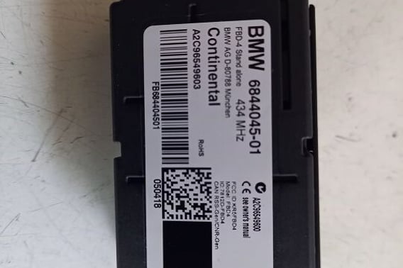 BMW 5 G30 M550 MODUŁ ANTENA PILOTA 6844045-01