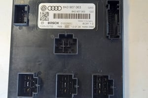 AUDI A4 B8 MODUŁ KOMFORTU 8KO907063