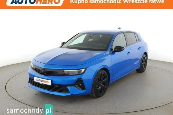Opel Astra Hatchback 2023