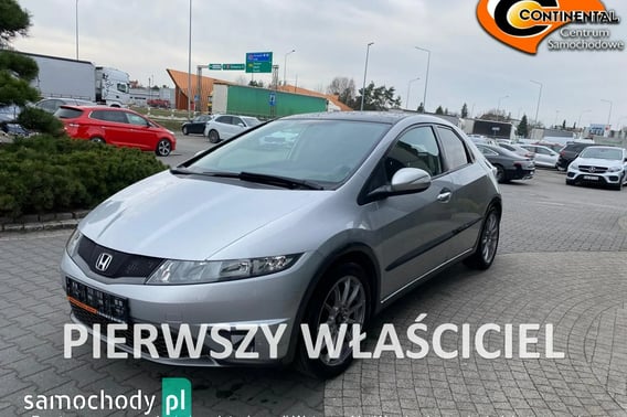 Honda Civic Hatchback 2011
