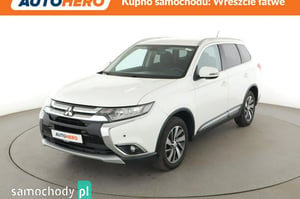 Mitsubishi Outlander SUV 2016